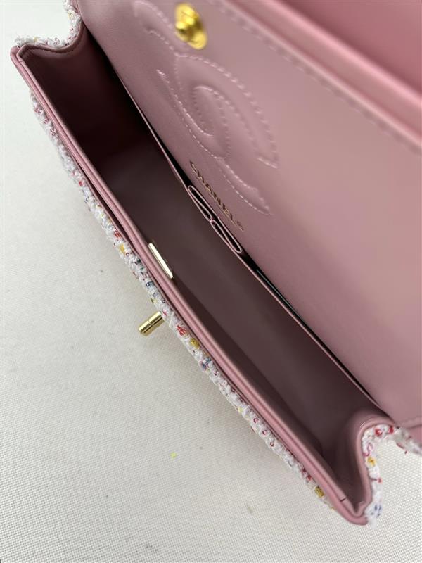 2026127205655209 600